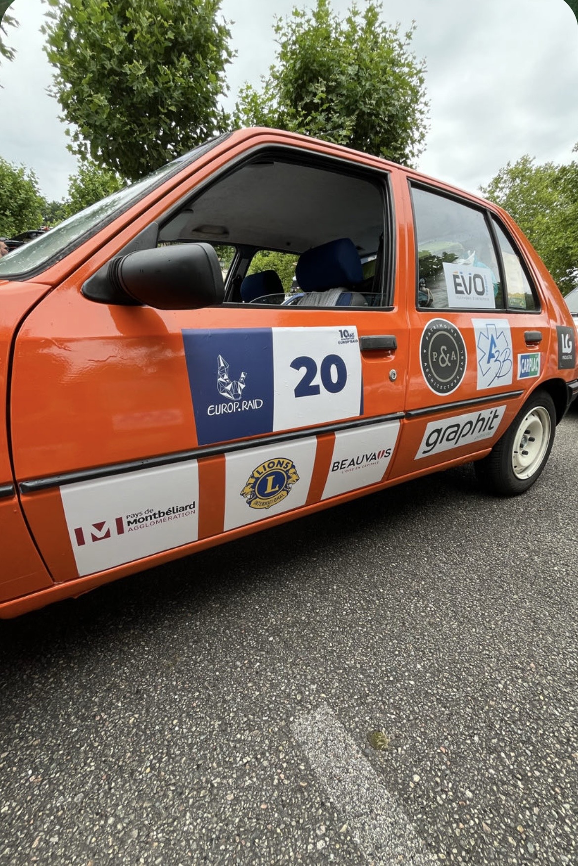 Mécénat Roul'a Flo pour leur participation à Europ'Raid